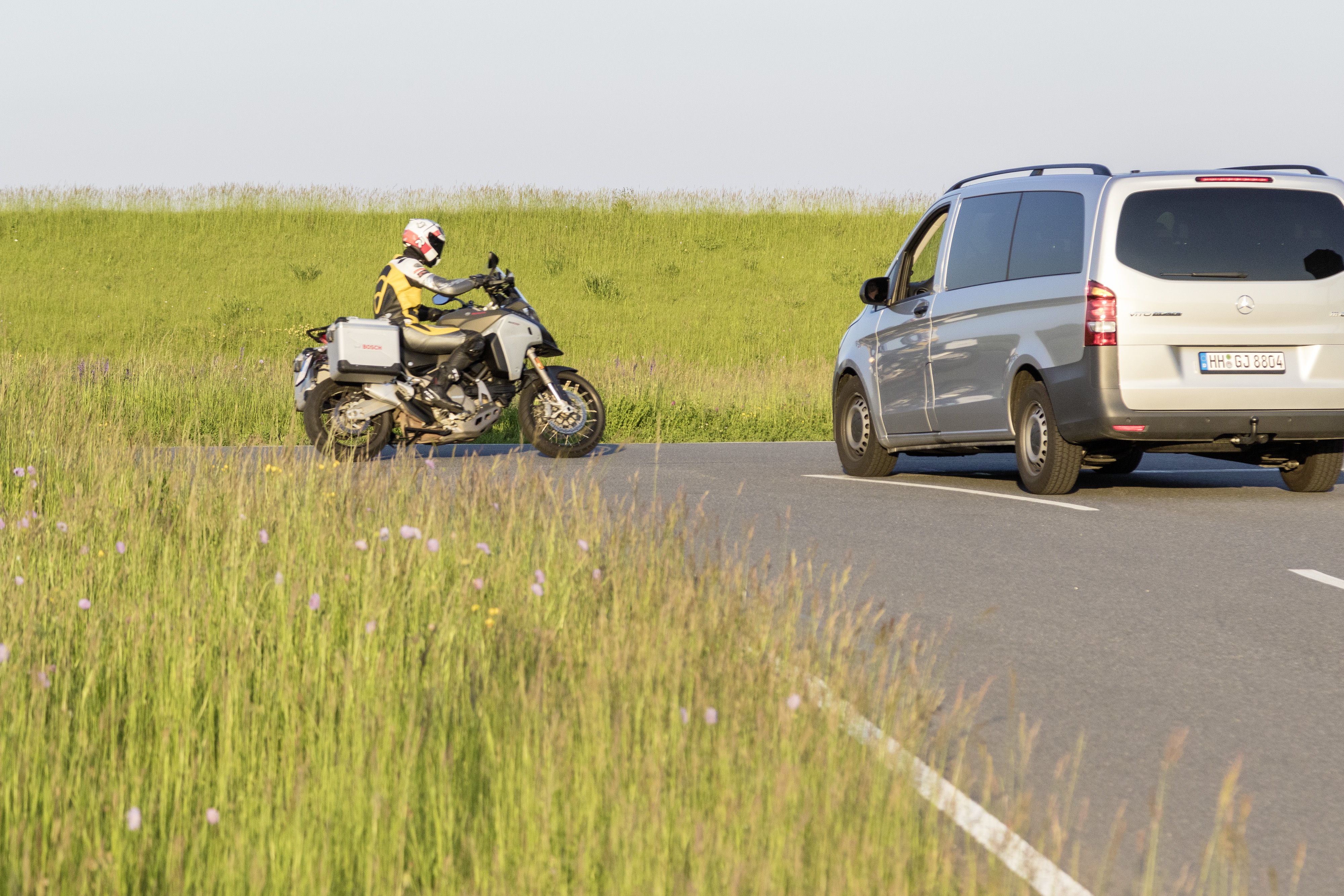 Vernetzung könnte fast jeden dritten Motorradunfall verhindern