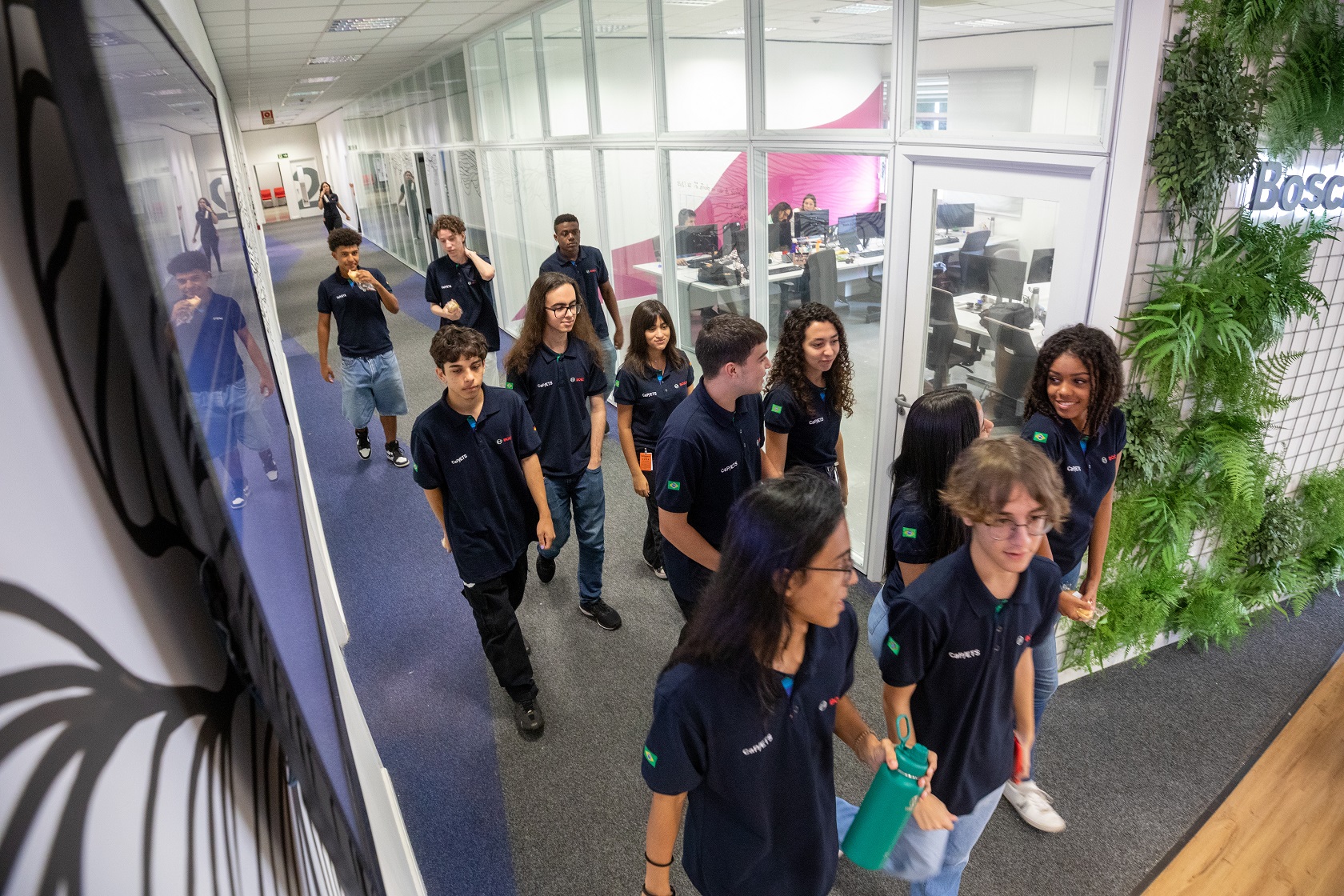 Bosch abre 80 vagas de capacitação para jovens nas áreas de tecnologia, mecatrônica e digitalização 