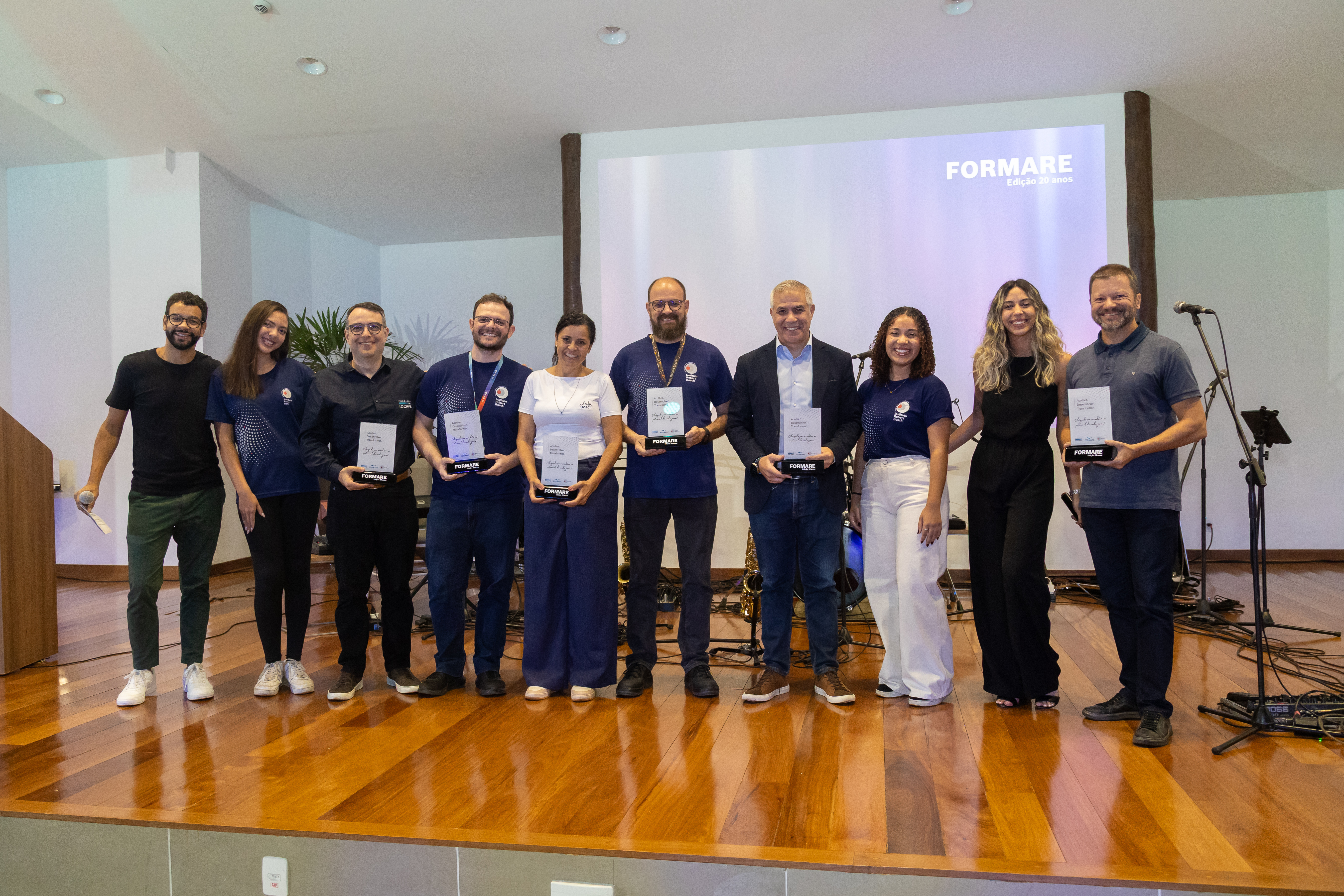 "O Formare mostra que, quando acreditamos nos jovens e investimos neles, estamos construindo não só carreiras, mas futuros inteiros”, afirma Gastón Diaz Perez, CEO e presidente da Bosch América Latina.