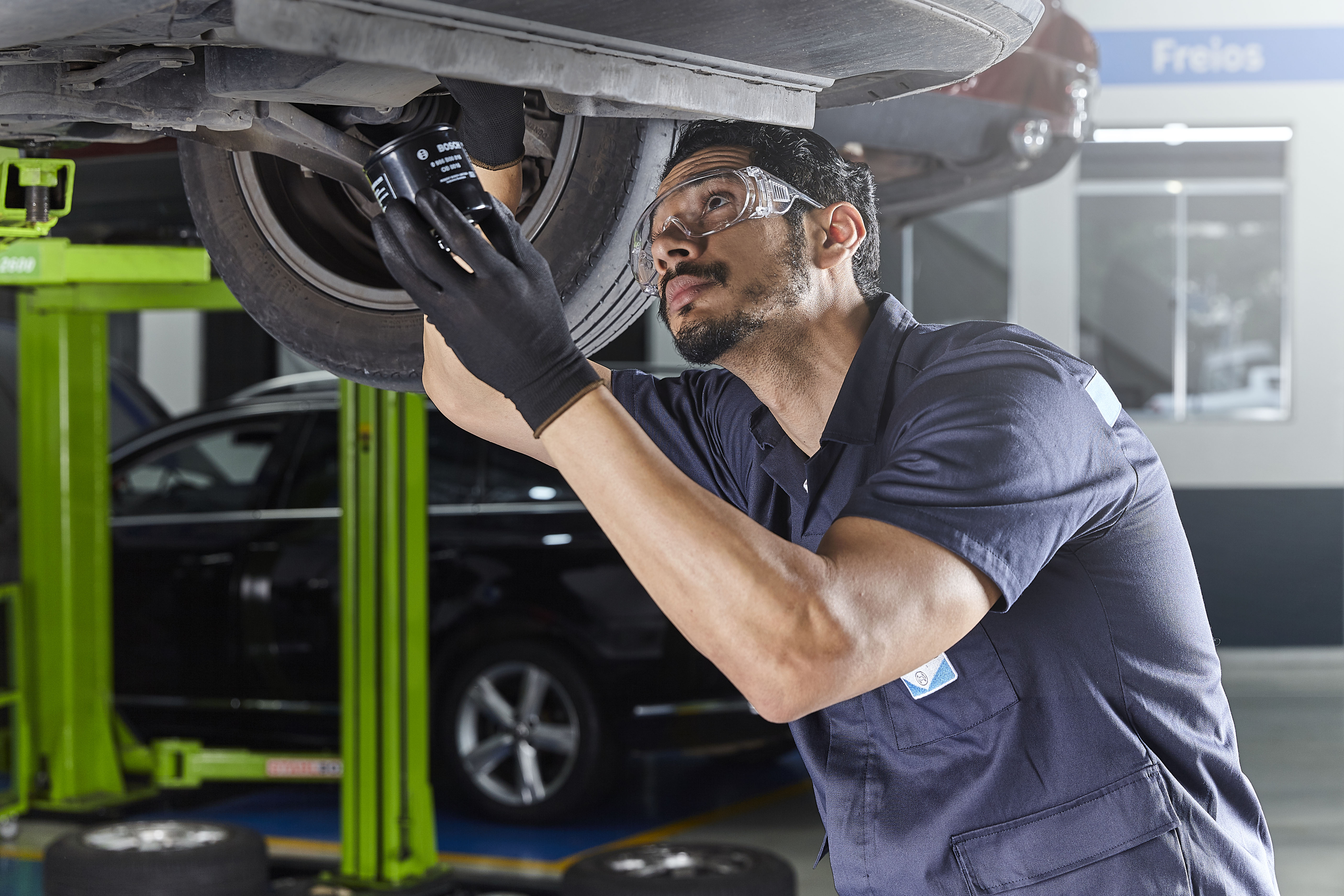 Bosch oferece linha completa de Filtros, Pastilhas de Freio e Baterias 