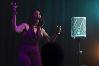 Electro-Voice lança EVERSE 8, alto-falante portátil a bateria com controle e áud ...