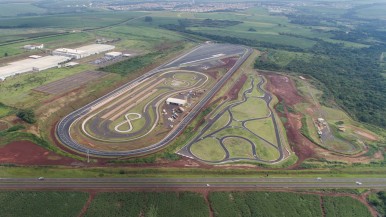 Mercedes-Benz e Bosch concluem obras do Centro de Testes Veiculares de Iracemápolis