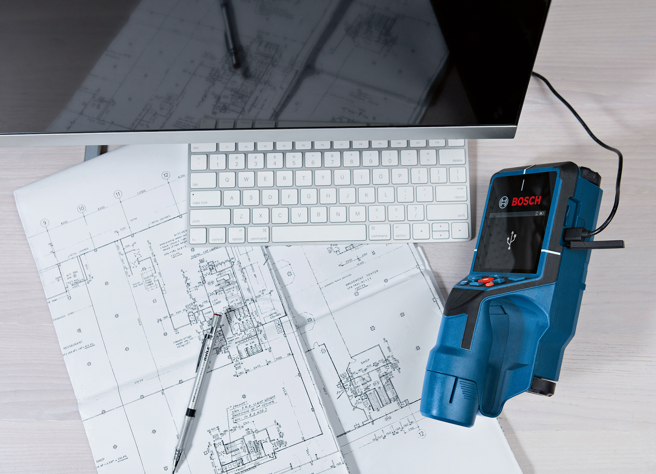 Dokumentace prostřednictvím snímku obrazovky a přenos dat do počítače: Bosch D-tect 200 C Professional pro profesionály