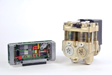 Bosch antilock braking system ABS hydraulic unit and ECU, 1978