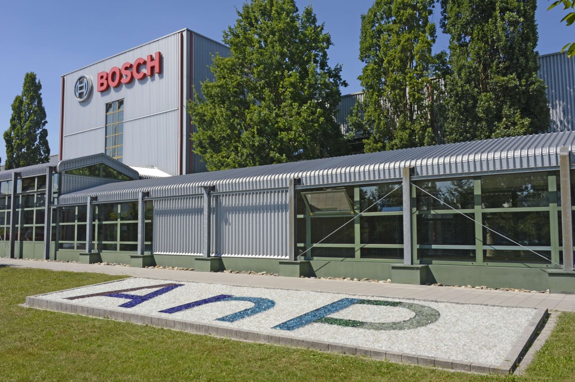 Küblbeck Gmbh & Co Kg Bosch Vertragsgroßhandel Regensburg Bosch manufacturing site in Ansbach - Bosch Media Service