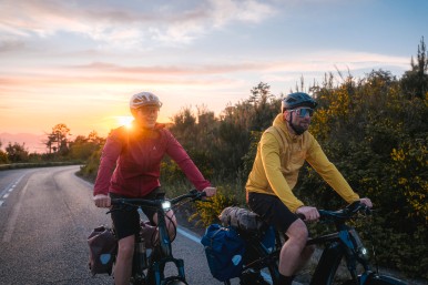 Powerful yet finely tuned support adapts intuitively to the riding situation