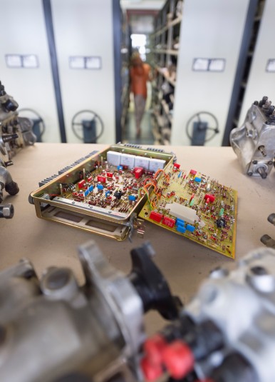 Bosch Electronically controlled gasoline injection Jetronic ECU, 1967