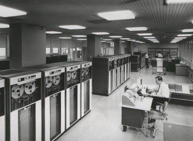 Mainframe computer at the datacenter in Feuerbach, 1961