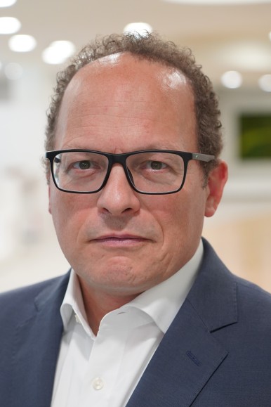 Dr. Mathias Traub