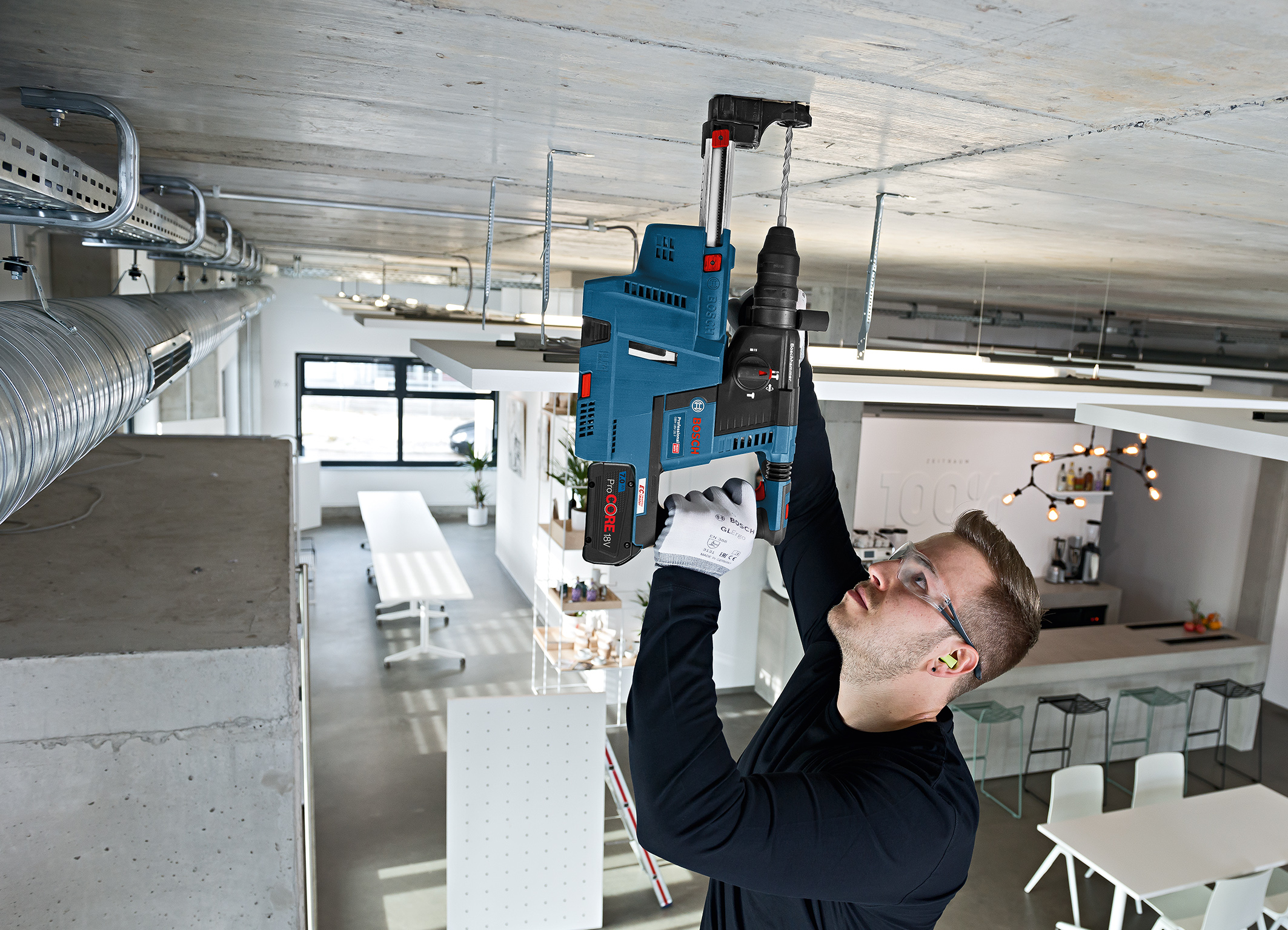 Productive working with the GBH 18V-26 (F) Professional:  occupational health and safety from Bosch for pros