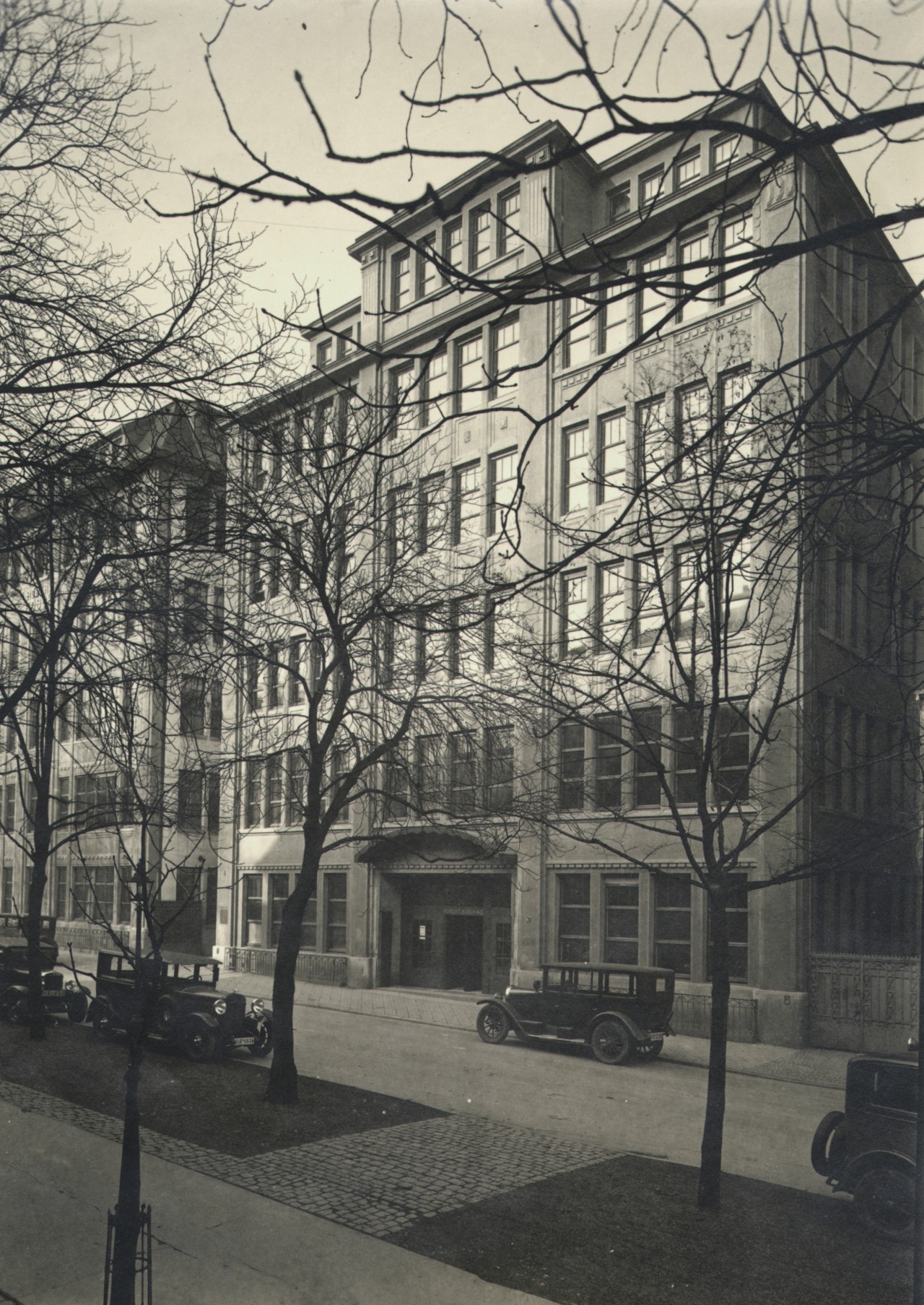 Bosch headquarters at Breitscheidstraße in Stuttgart, 1929 Bosch