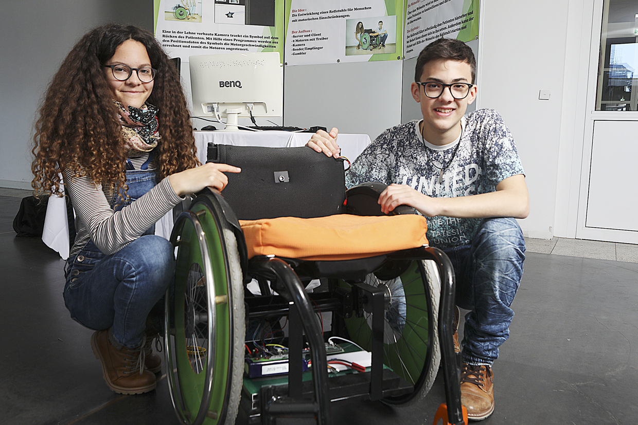 Thema des Projekts: Shadow – Der intelligente Rollstuhl, Teilnehmer: Marla Laidler, Silvan Laidler