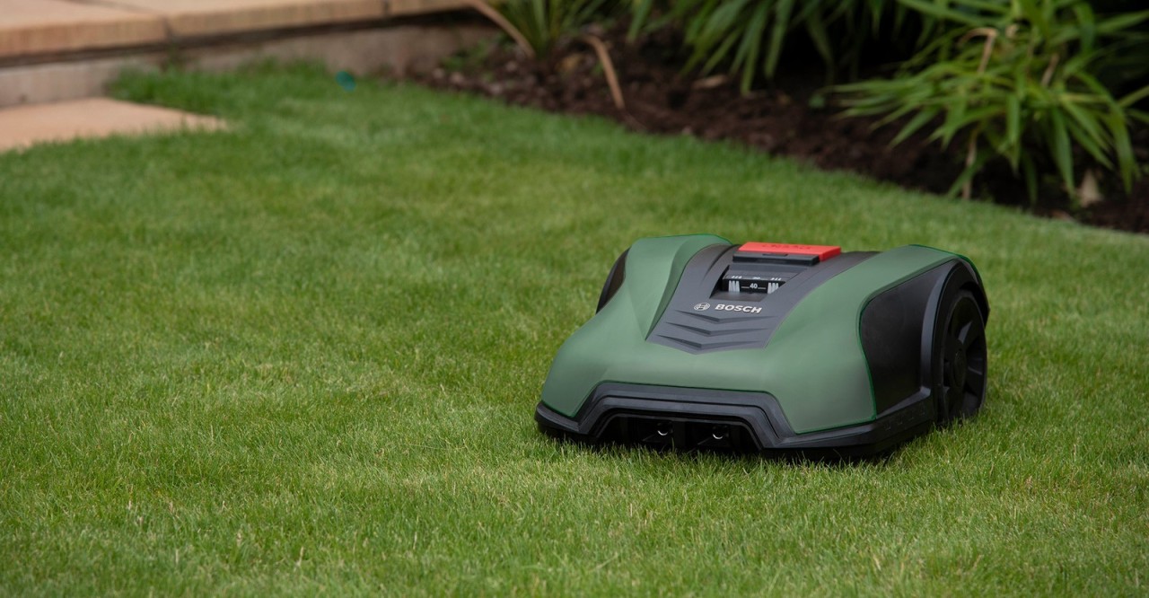 Bosch robot on sale mower