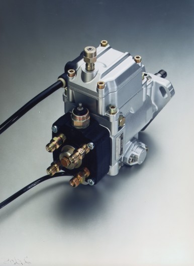 Axialkolben-Diesel-Verteilerpumpe mit elektronischer Regelung, 1989