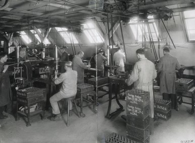 Production of Bosch-armature in plant Stuttgart, 1926