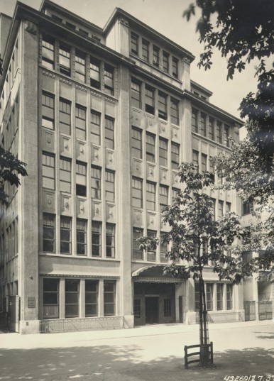 Bosch headquarters in Stuttgart, Militärstraße (later called Breidscheidstraße)  ...