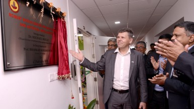 Bosch stärkt KI-Kompetenz in Indien: Bosch-Zentrum für Data Science und KI an Hi ...