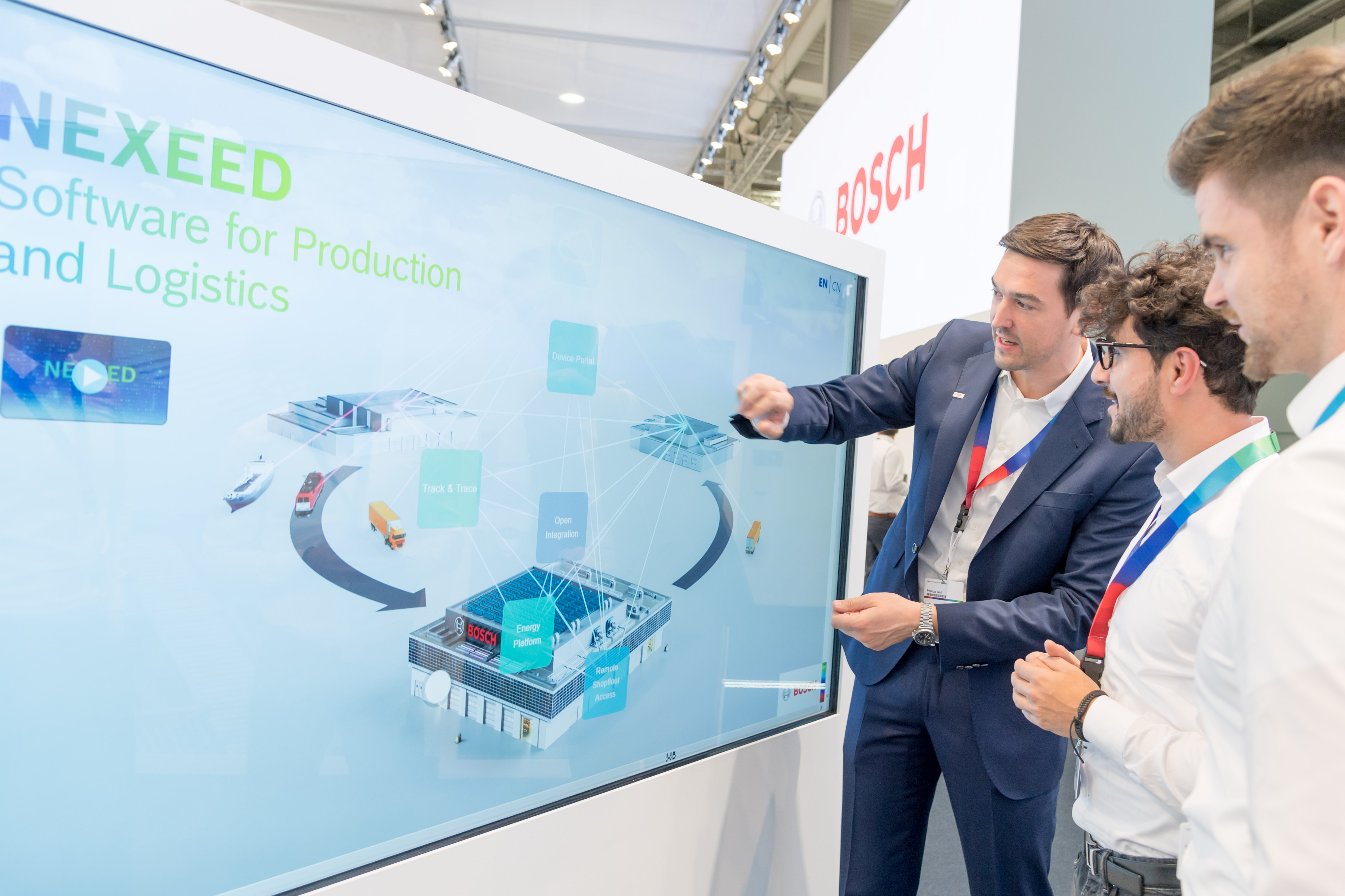 Bosch shows a comprehensive software portfolio for production and logistics (Nexeed) at the Hannover Messe 2019.