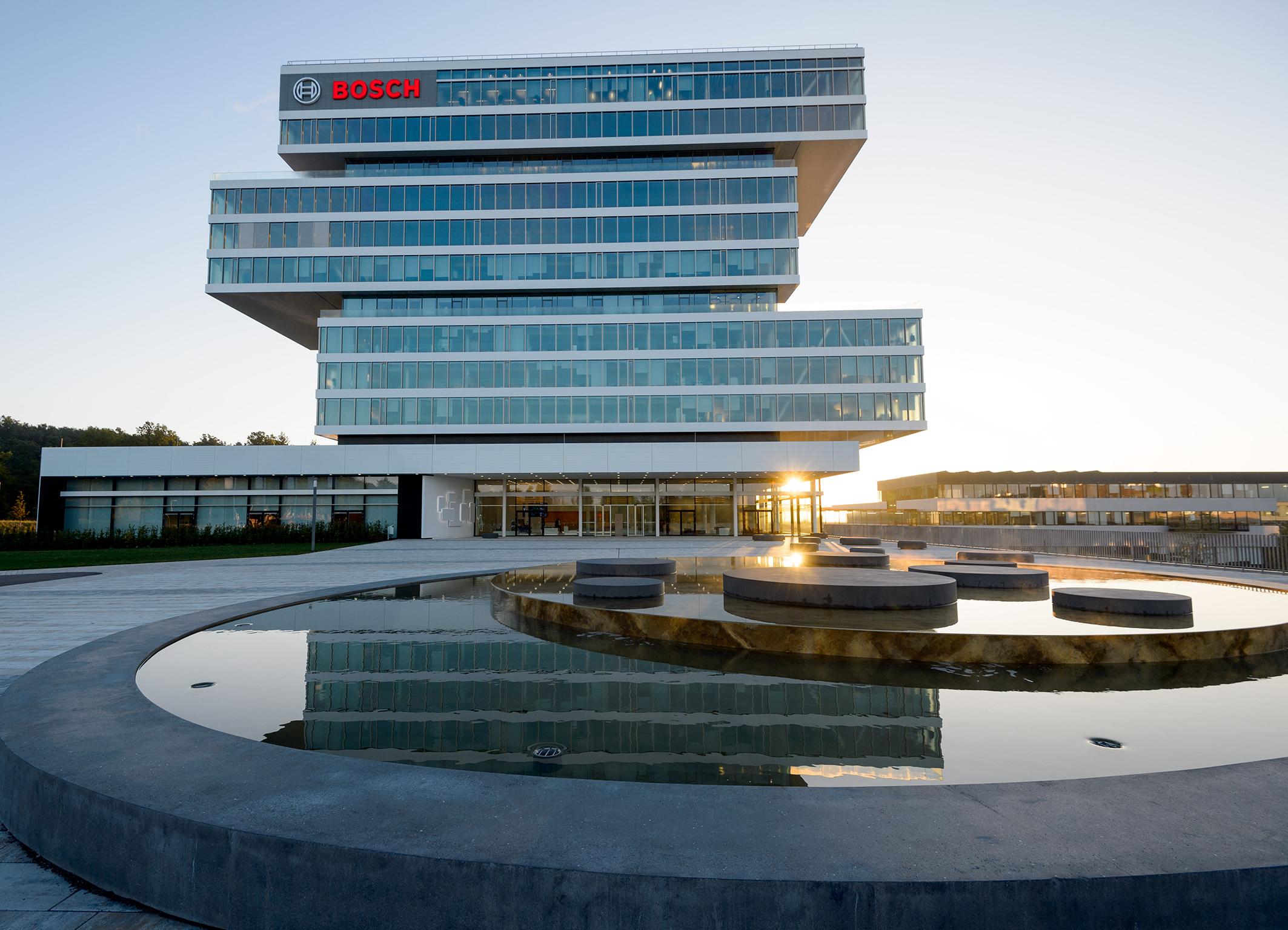 Der Forschungscampus in Renningen ist der Knotenpunkt eines globalen Forschungsnetzwerks bei Bosch