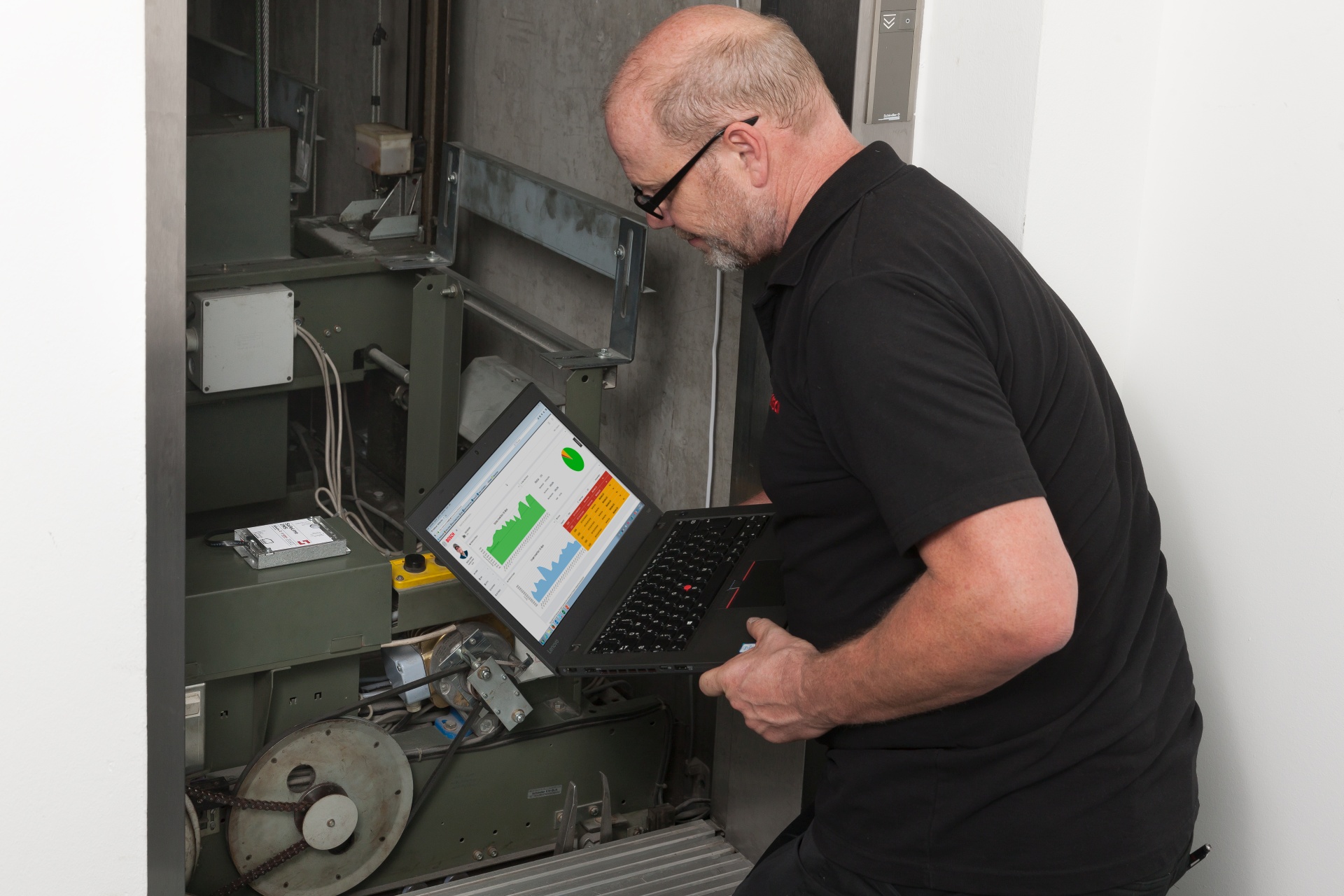 Bosch Elevator Cloud überwacht Aufzüge