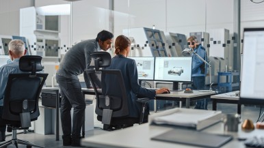 Bosch bündelt Software- und Elektronikkompetenz in einem 17 000 Mitarbeiter star ...