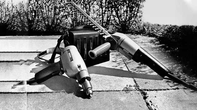 First cordless power tools as early as 1969