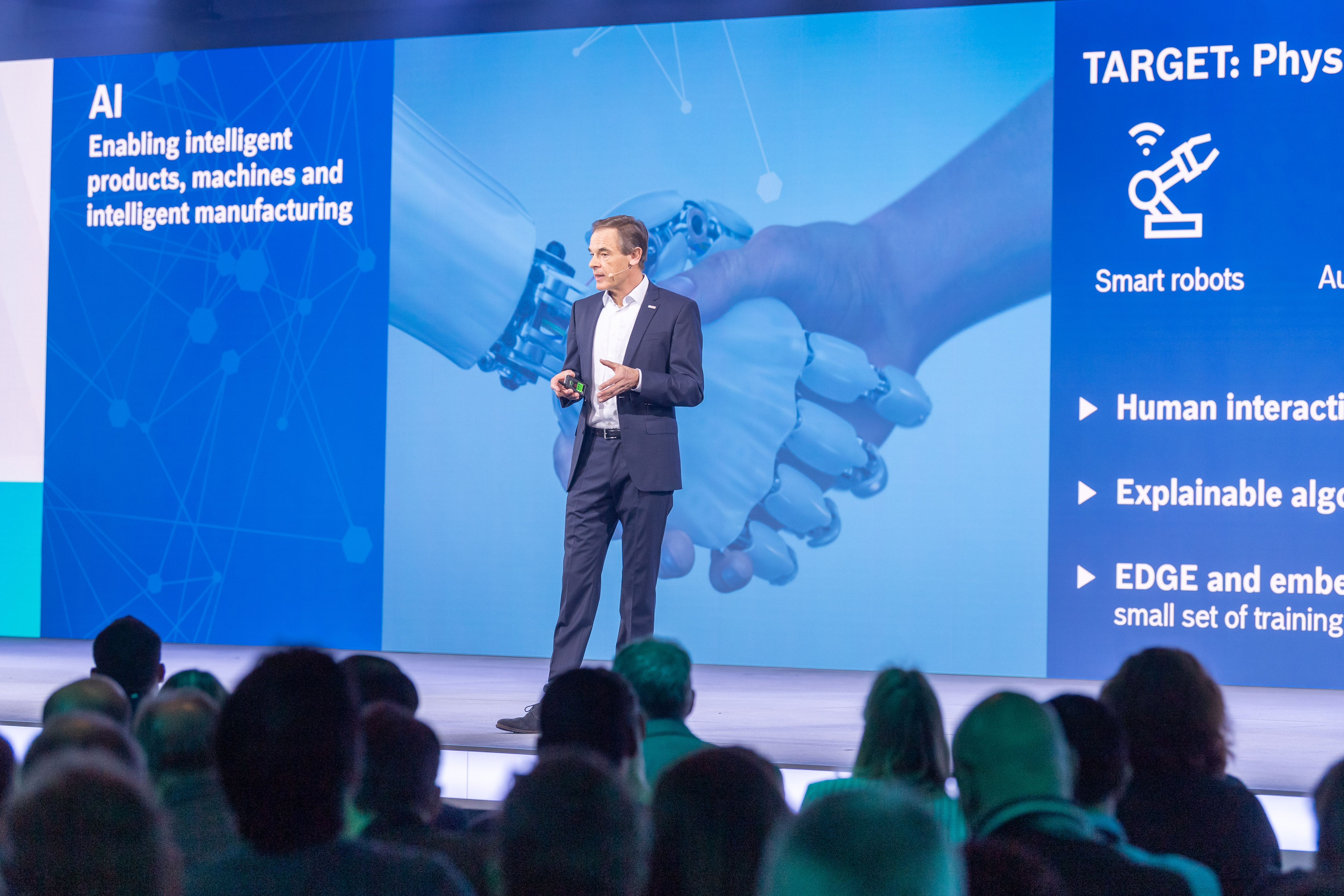 Bosch CEO Dr. Volkmar Denner on stage at the Bosch ConnectedWorld 2020 in Berlin.