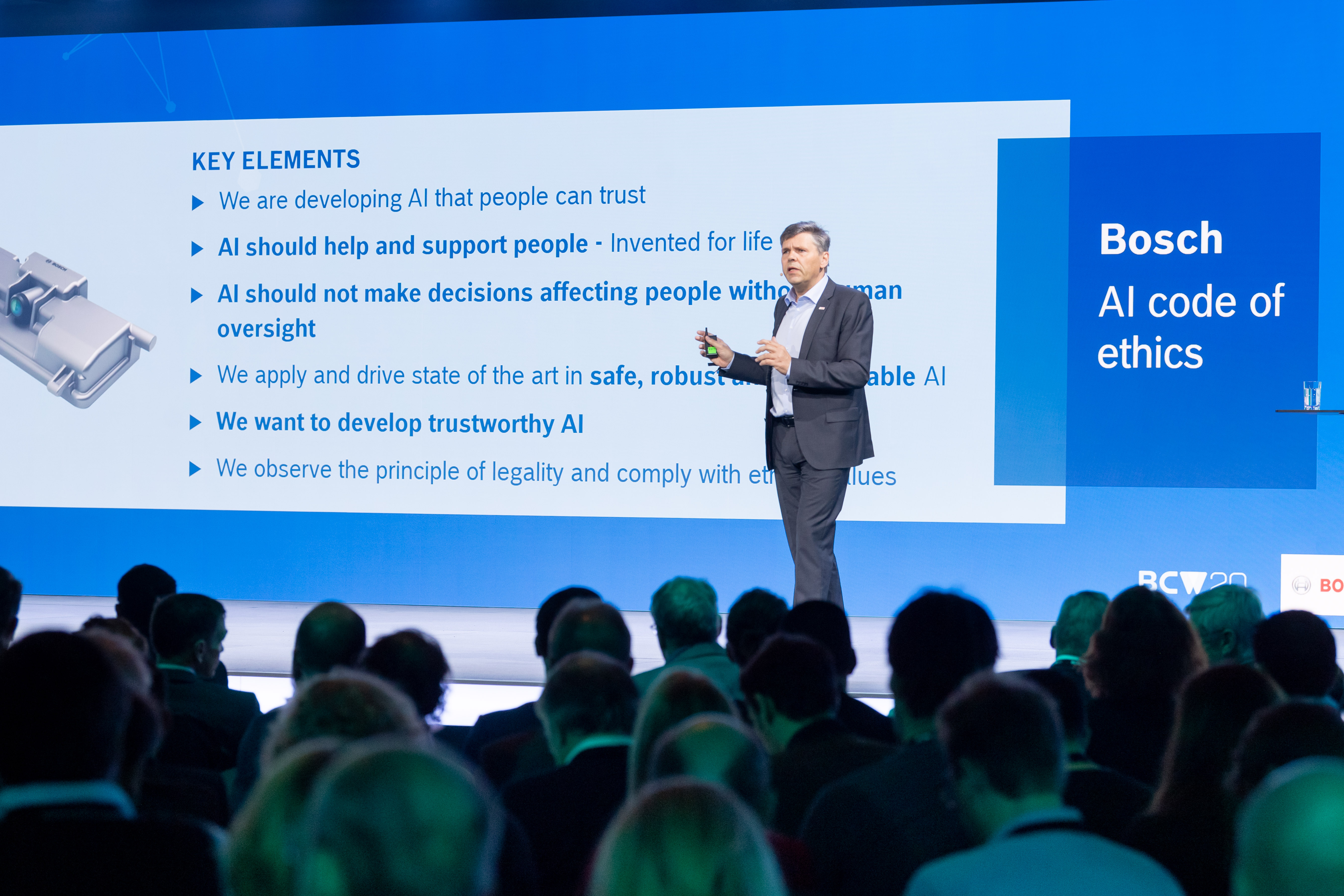 Bosch board member and CDO/CTO Dr. Michael Bolle on stage at the Bosch Connected World 2020 in Berlin.