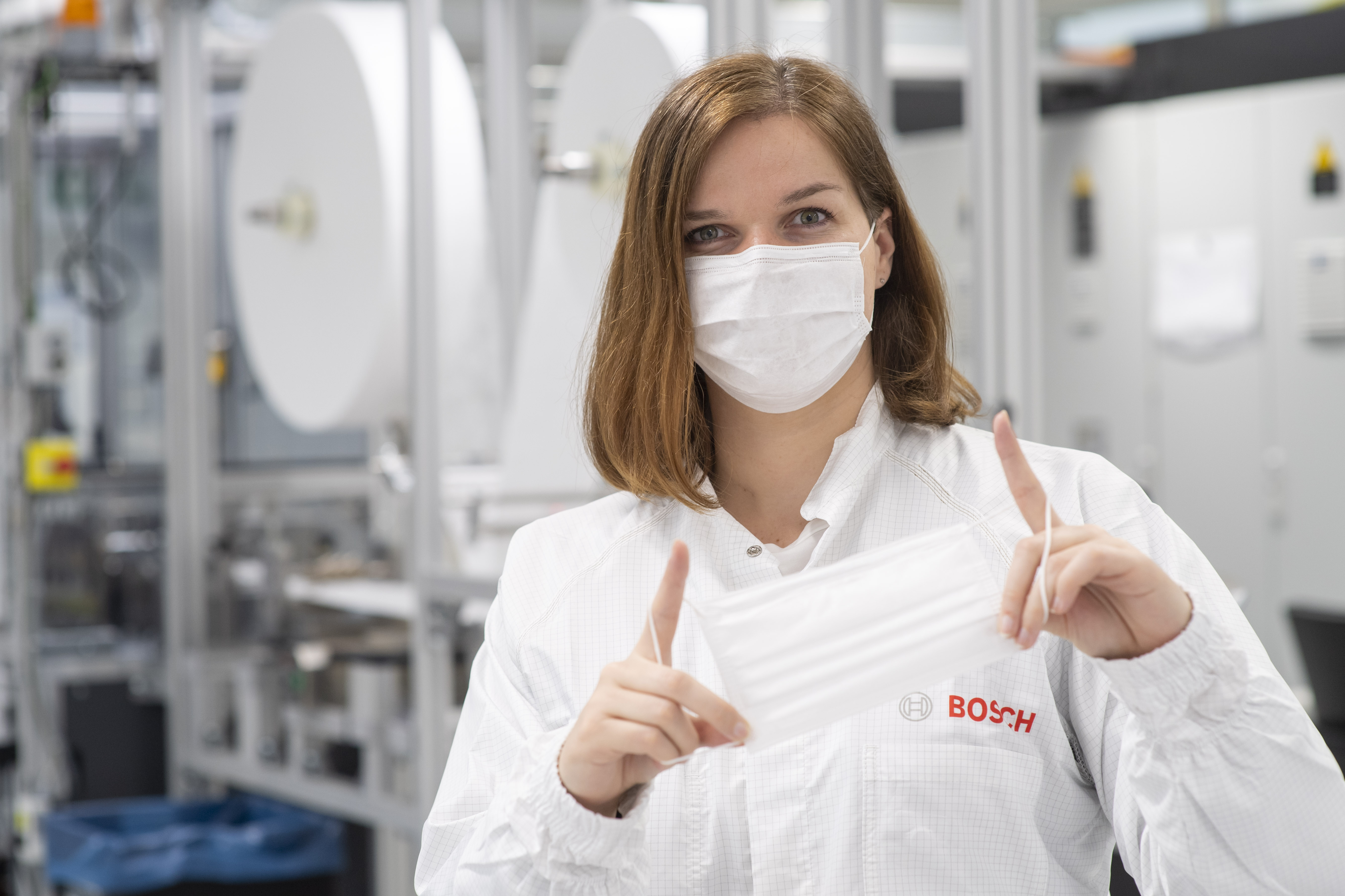 Bosch’s special-purpose machinery unit develops a system specifically to manufacture face masks.