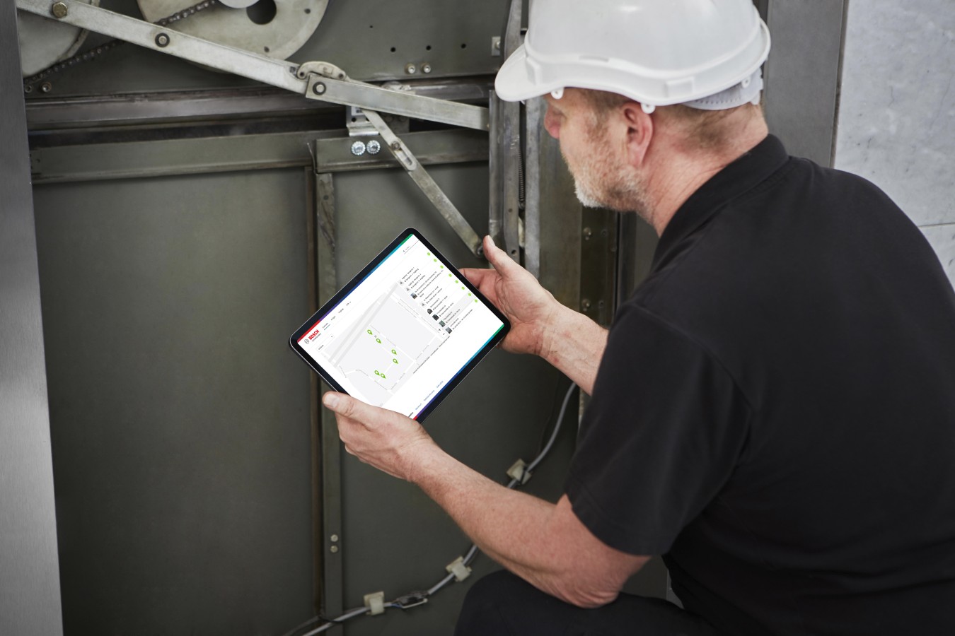 Elevator Monitoring by Bosch Service Solutions shortens downtimes and