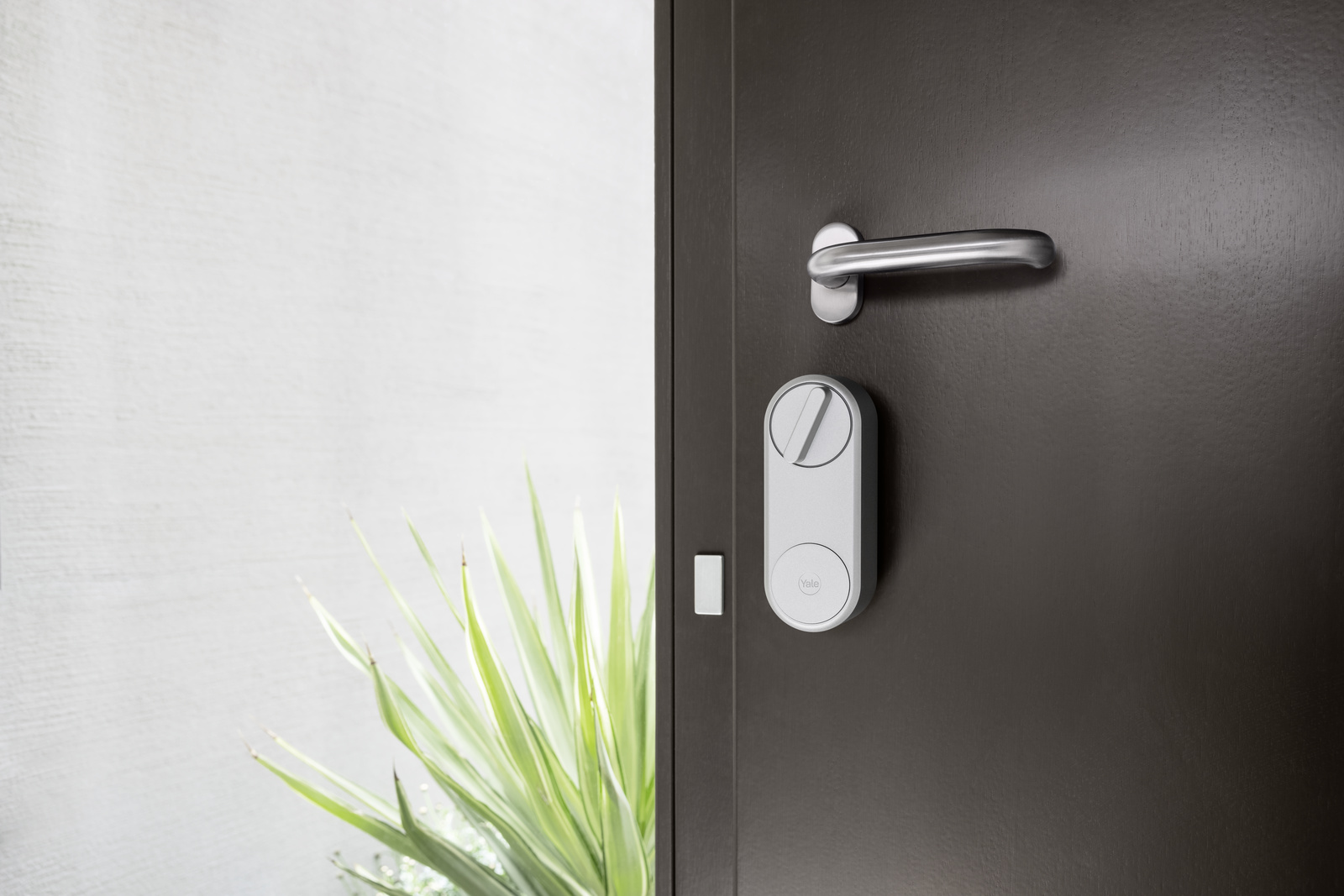 New Addition to the Bosch Smart Home: The Yale Linus® Door Lock