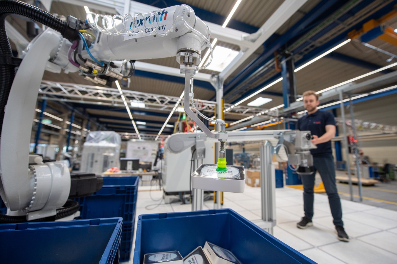 Ten years of Industry 4.0 Bosch sales reach four billion euros Bosch