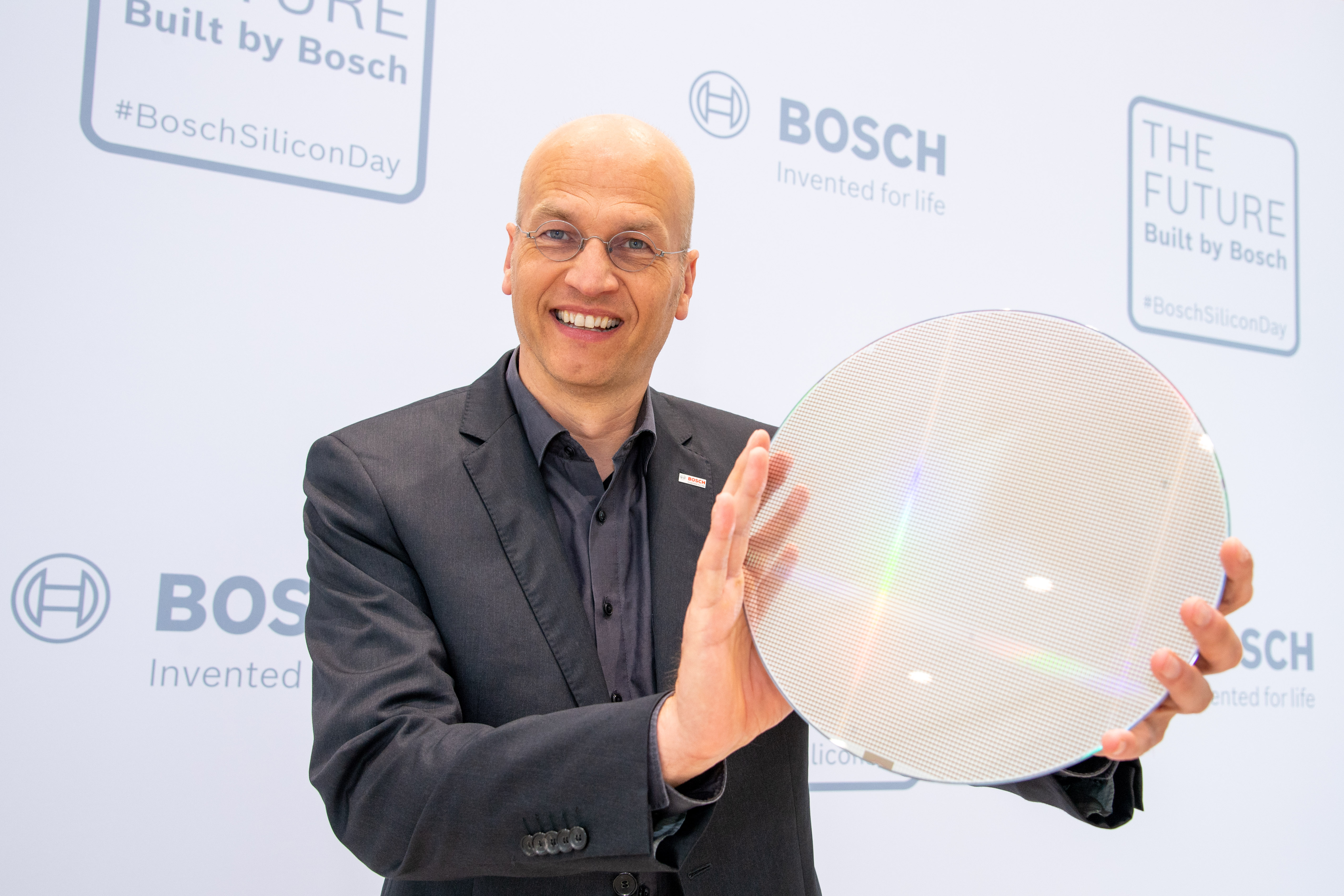 Bosch opens chip factory of the future in Dresden