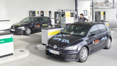 Bosch, Shell, Volkswagen entwickeln erneuerbaren Ottokraftstoff mit 20 Prozent w ...