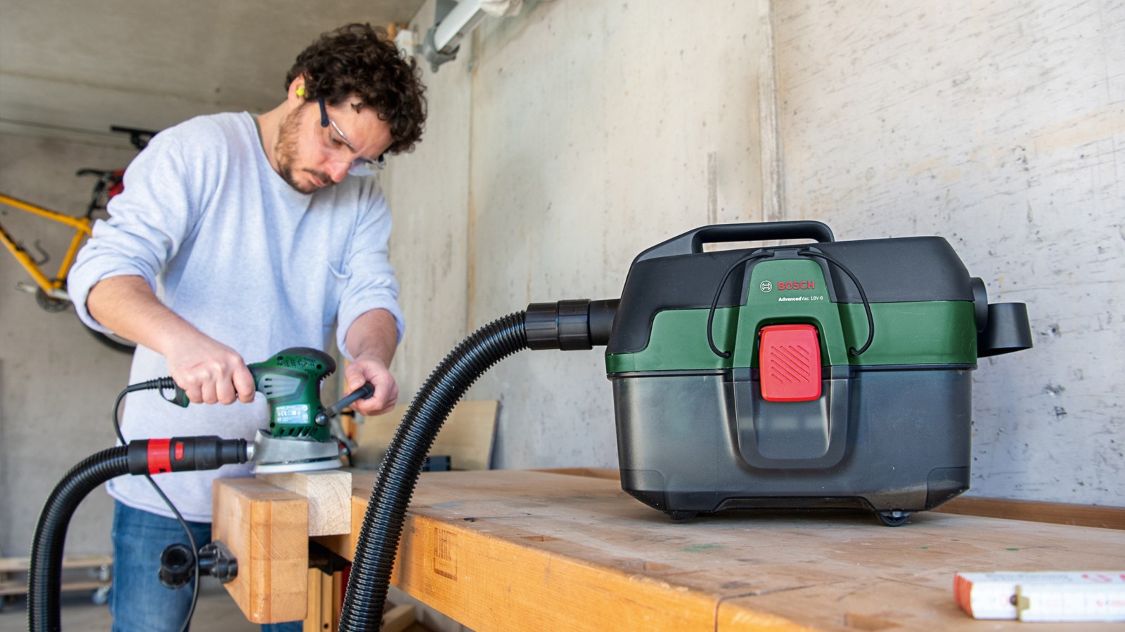 First cordless wet/dry vacuum cleaner in the DIY range Mobile 3in1