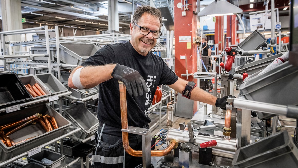 The Thermotechnology division manufactures heat pumps in Tranas