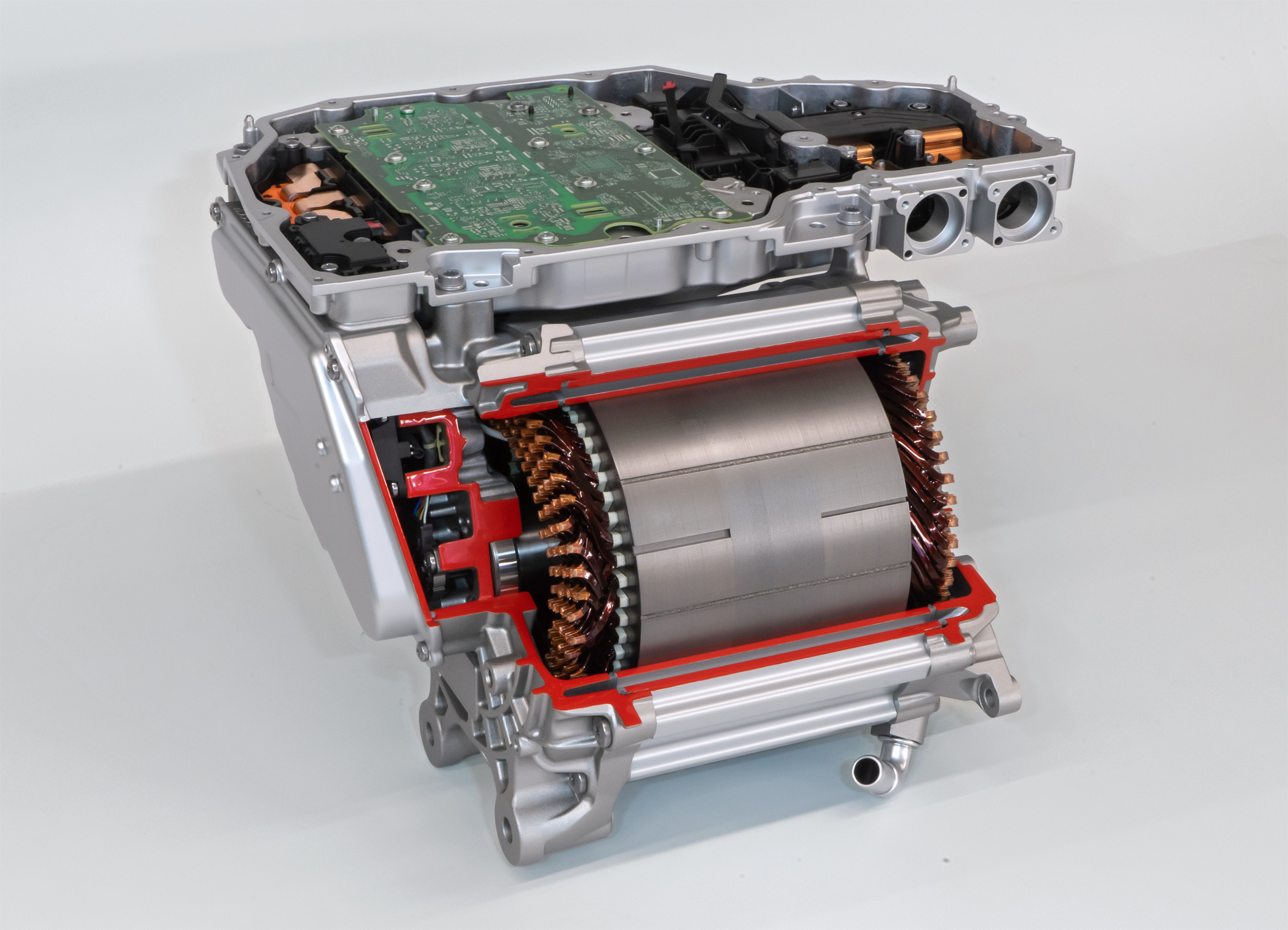 New drive unit for electric light commercial vehicles