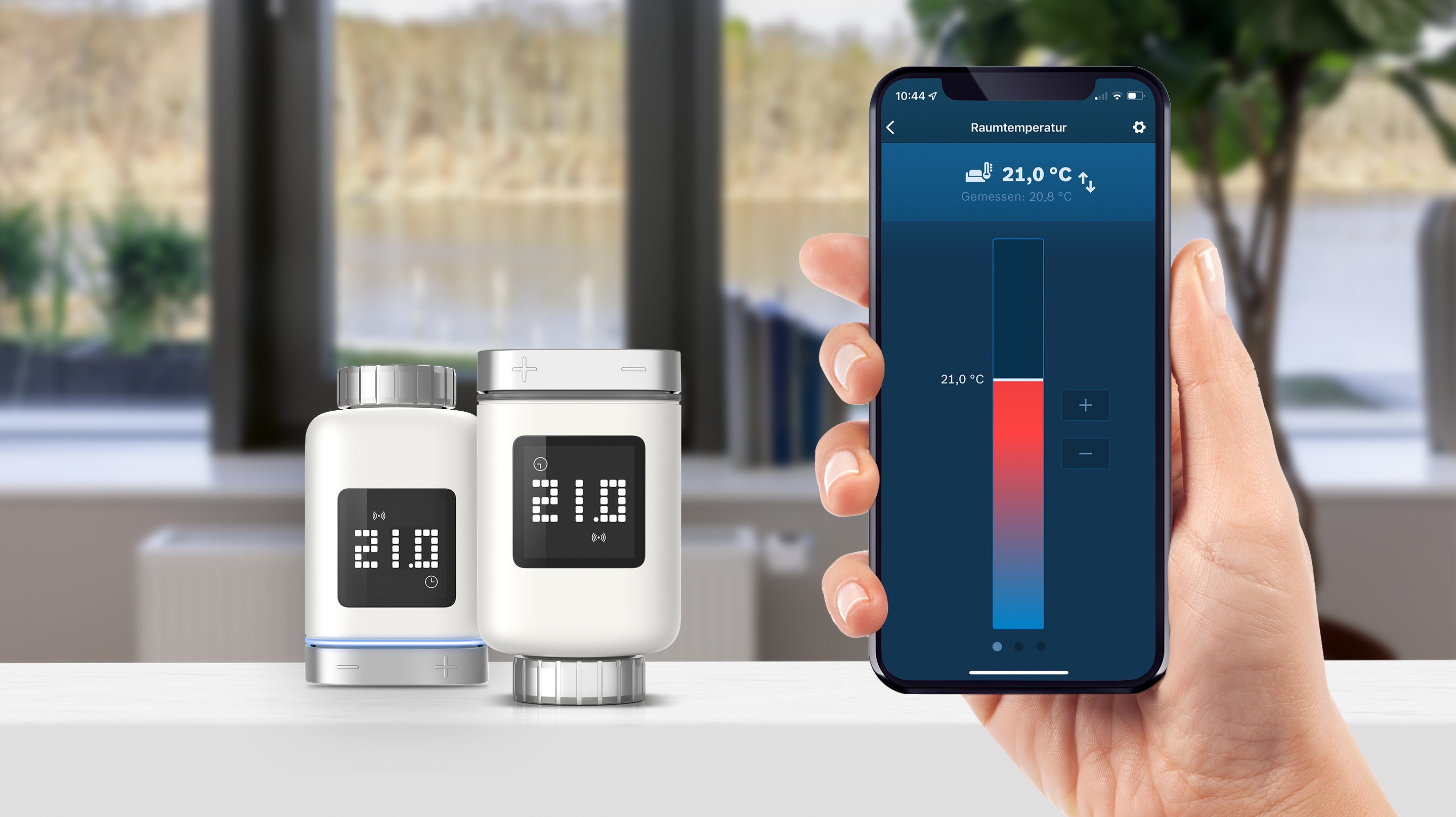 Convenient, Energy-Saving Heating: Bosch Smart Home Radiator Thermostat II,  Room Thermostat II and Room Thermostat II 230 V - Bosch Media Service