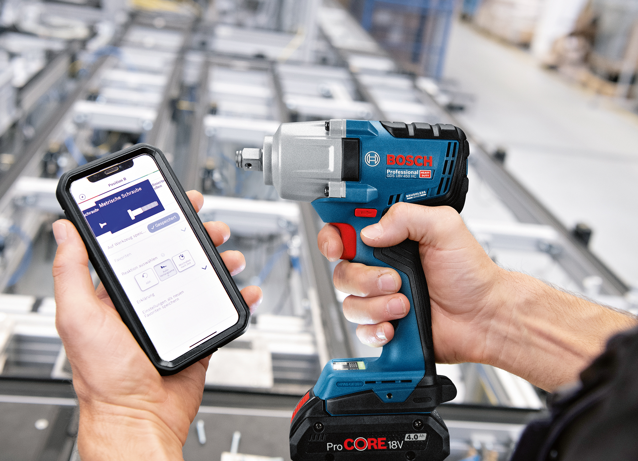 Enhanced setting options and customization due to connectivity features: New professional cordless impact wrench from Bosch