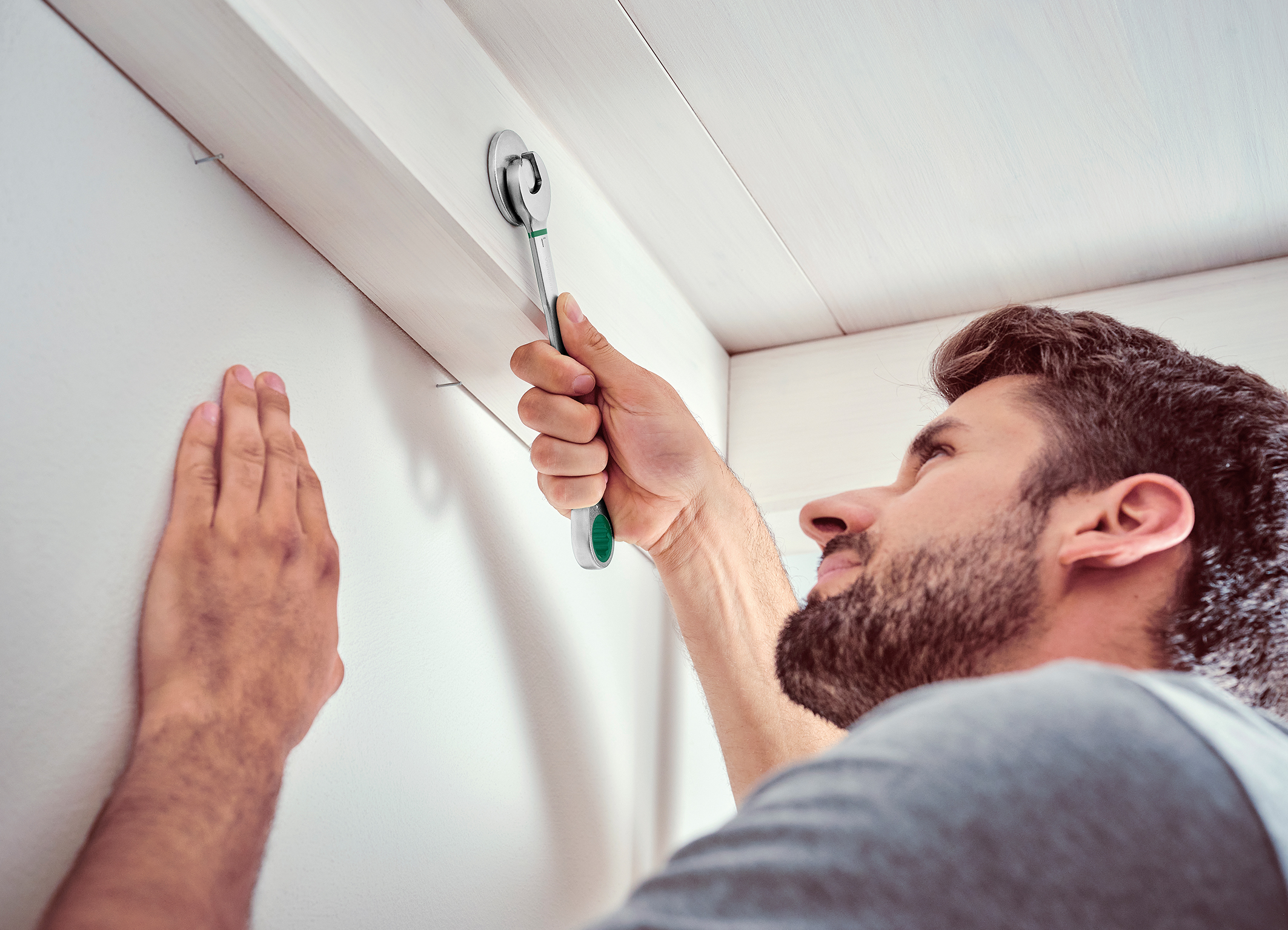 Tools for different areas of use available individually or in sets: High-quality hand tools from Bosch for DIYers