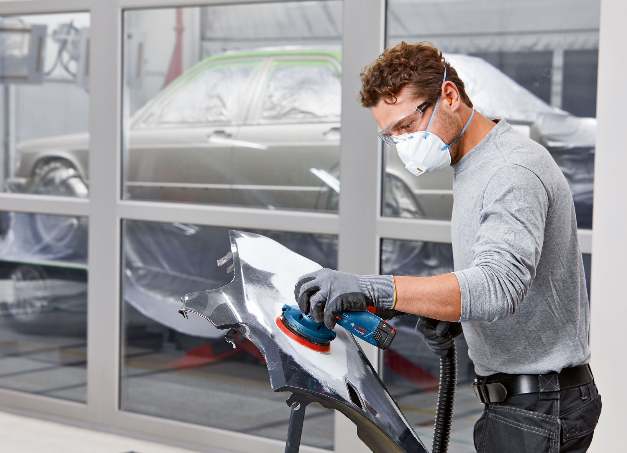 Bosch Power Tools opens up new market segments through investment