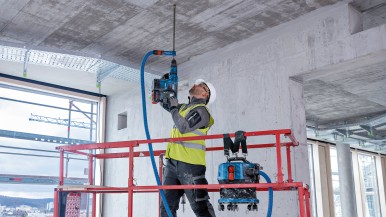 Simple working with low dust levels in the Professional 18V System: New Bosch du ...