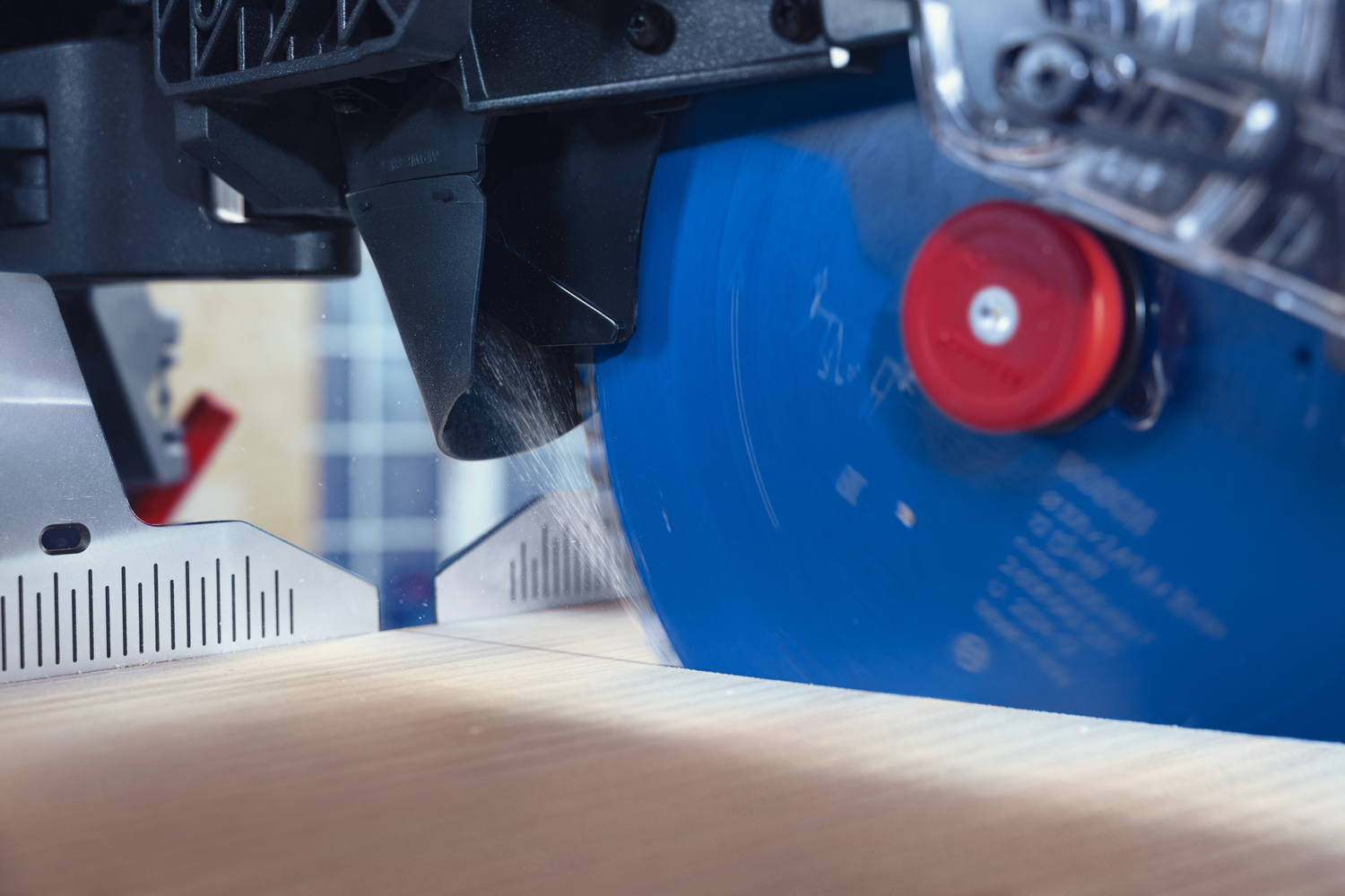 EXCM341-305GD: Miter Saw with Compact Glide System