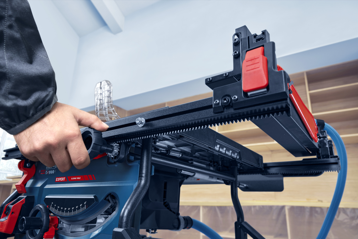 EXTS100-254X: Table Saw with Best-in-Class Cutting Height