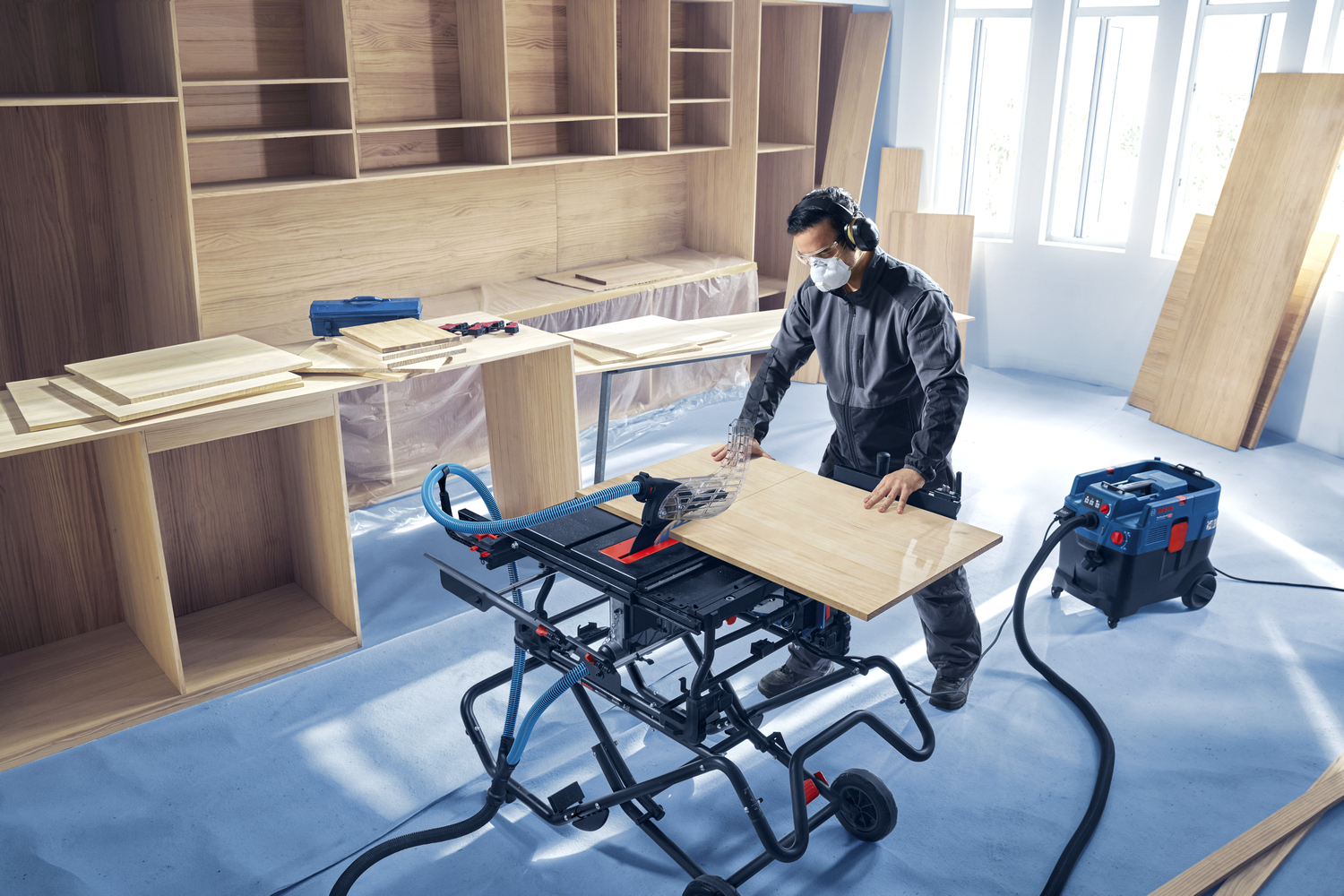 EXTS100-254X: Table Saw with Best-in-Class Cutting Height