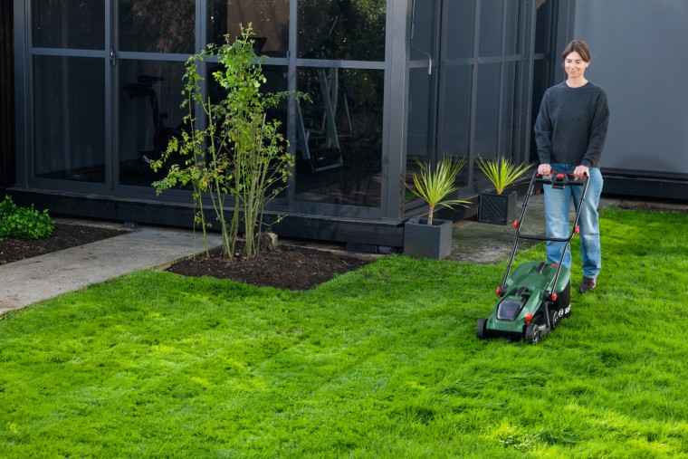 Bosch Rotak 18V-32 Anwendung