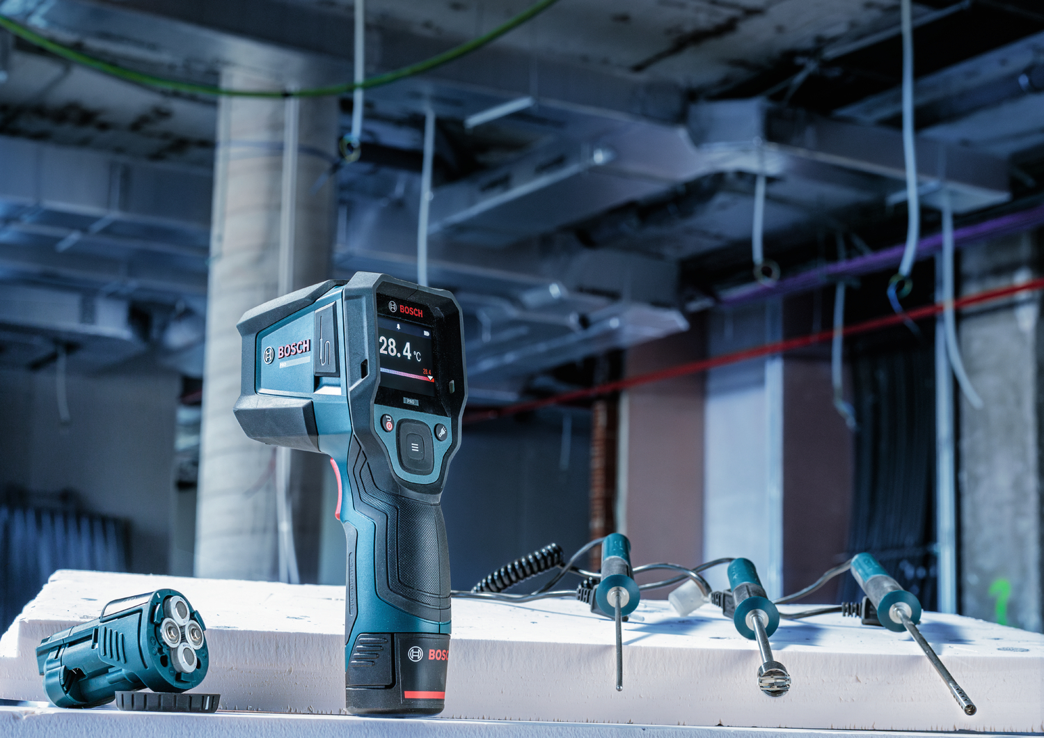 GIS12V-800-16 and the interface for external Type K temperature probes