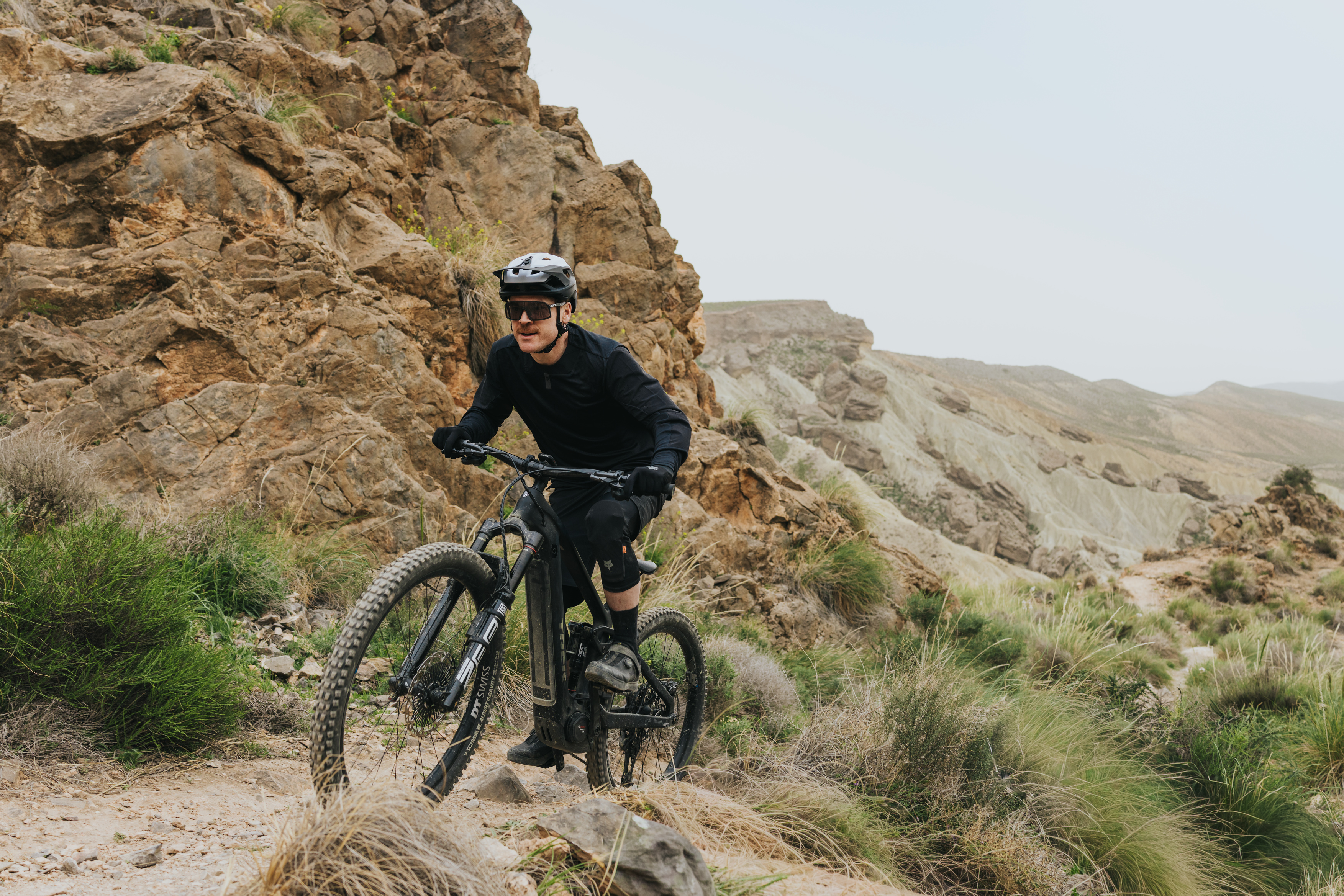 Master steep trail sections and technical uphills on the eMTB with ease   