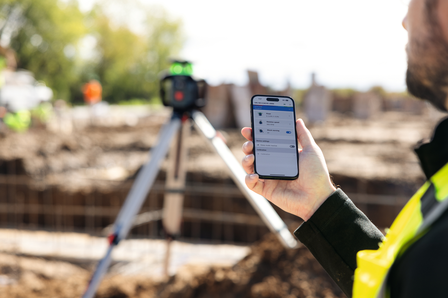 PRO GRL18V-4-34CVG: Full Control via the "Levelling Remote App"