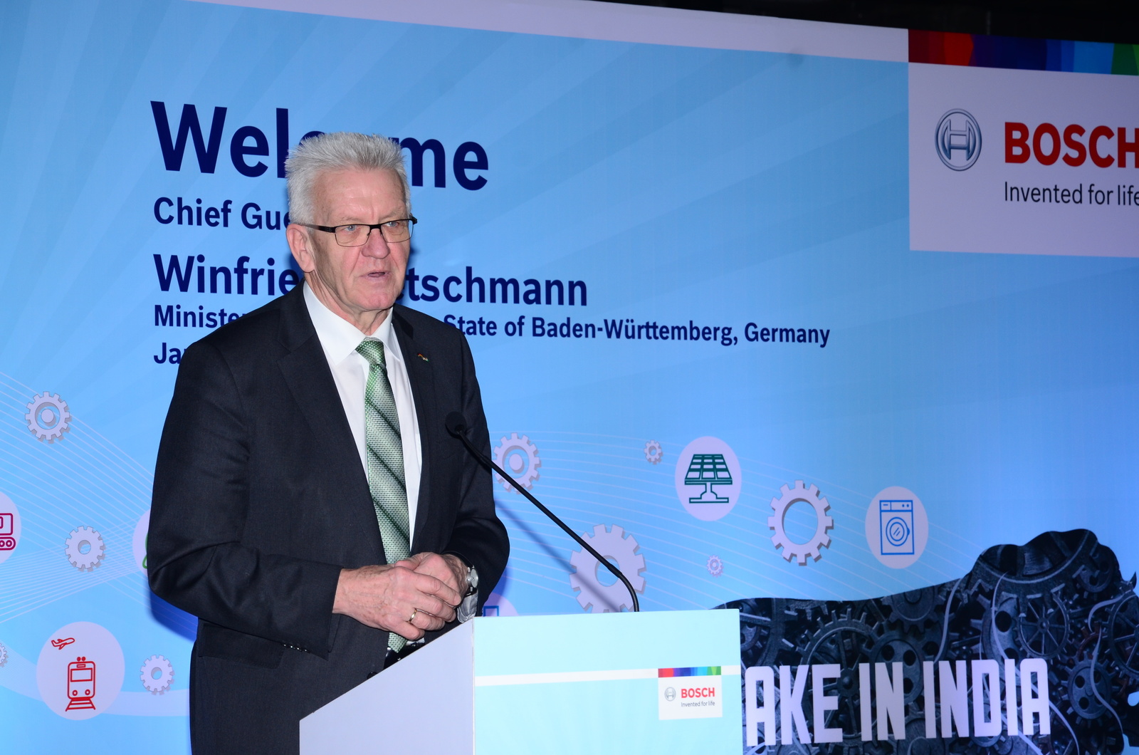 A distinguished guest: Minister-President Kretschmann visits Bosch in India